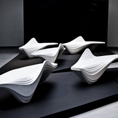 Zaha Hadid 冰塔座椅 SERAC BENCH 扎哈家具作品 玻璃鋼異型家具
