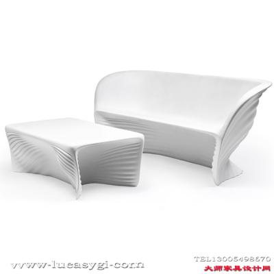 設(shè)計(jì)師家具 玻璃鋼波浪紋戶外茶幾 電視電影廣告道具出租