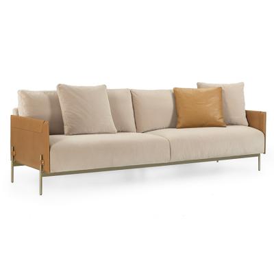 意大利阿斯頓馬丁 Aston Martin 三人位沙發(fā)多人位椅 不銹鋼銅色金色黑色馬鞍皮超纖仿真皮極簡(jiǎn)家具