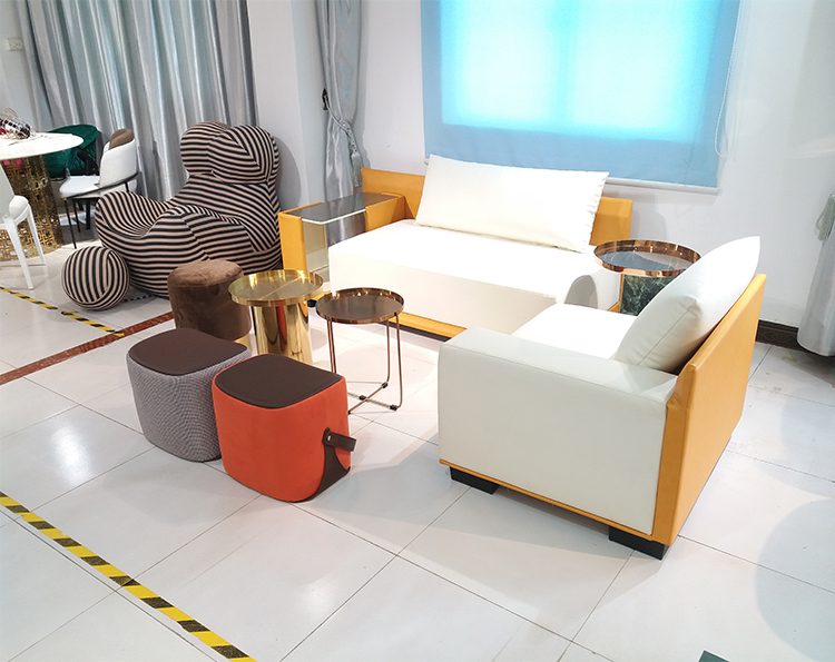 現(xiàn)貨不銹鋼迷你小號金色茶幾 table土豪金圓形酒店邊幾五金角幾