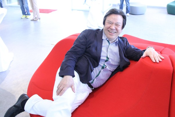 1512706221104050.png QQ截圖20120321153011(2).png