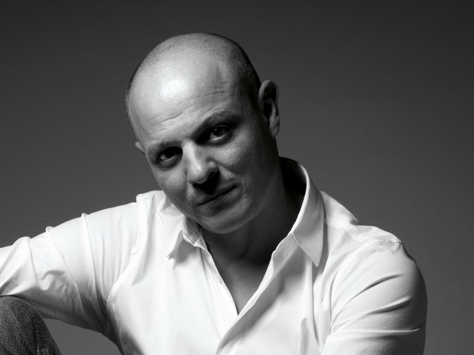 1587295917119340.jpg ritratto_alessandro_16337_ok.jpg