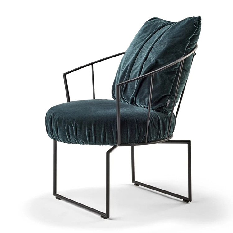 1713357937795184.jpg 037.jpg