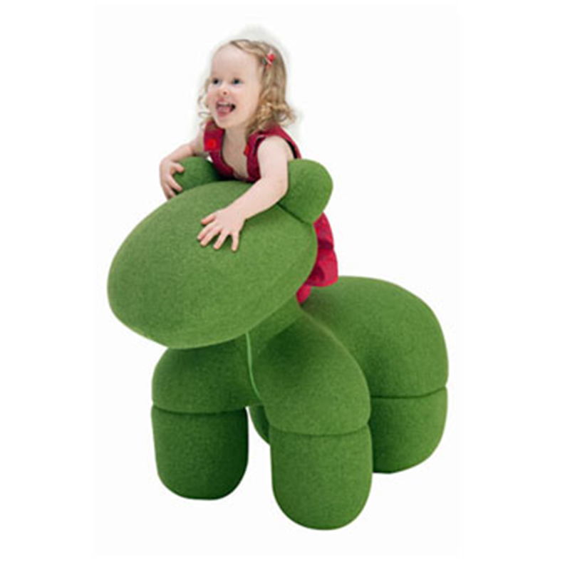 童年應(yīng)該回歸它本來的意義 童真休閑玩具椅